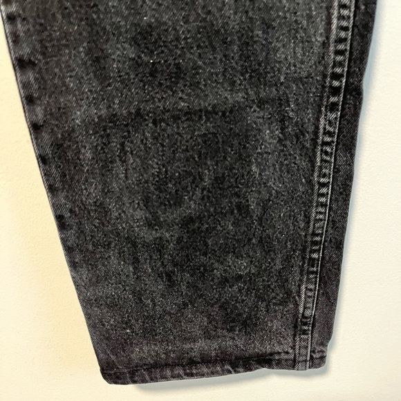 Wrangler Authentic Jeans – Black Denim, Comfort Fit, Size 42x32 - Picture 5 of 11